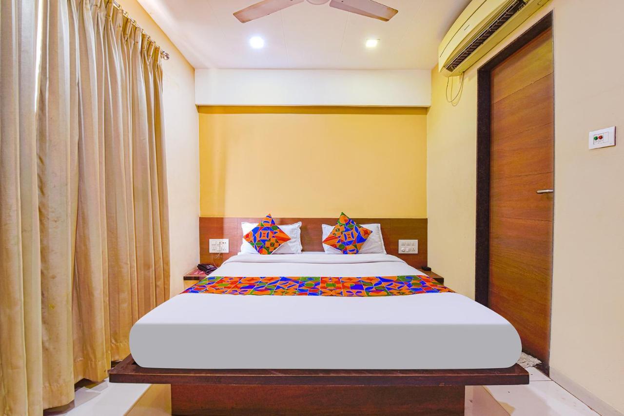 Fabhotel Rb Residency Surat Ngoại thất bức ảnh