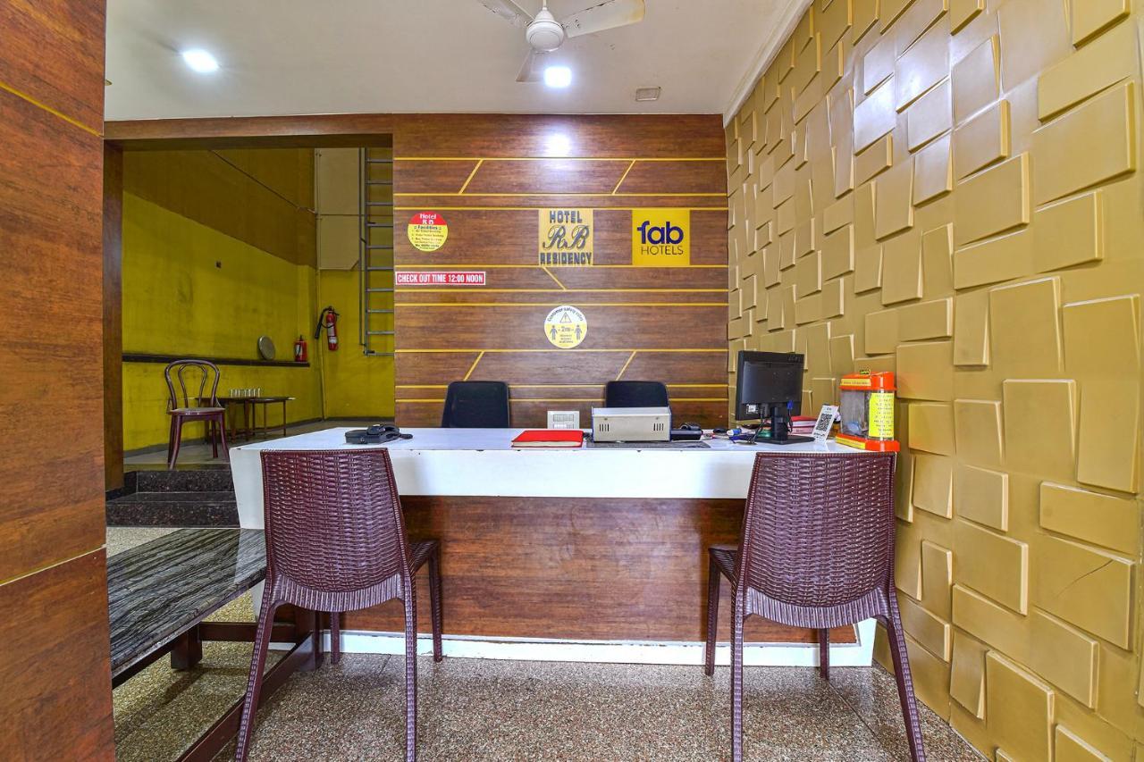Fabhotel Rb Residency Surat Ngoại thất bức ảnh